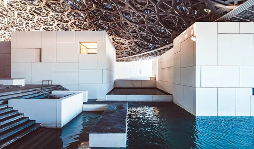 Splish Splash in the Big Apple: Discover the Extraordinary Hotel Pools in NYC